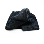 MOLTO GOCCE® Mikrofasertuch – weiches, saugfähiges Reinigungstuch für streifenfreie und schonende Reinigung verschiedenster Oberflächen