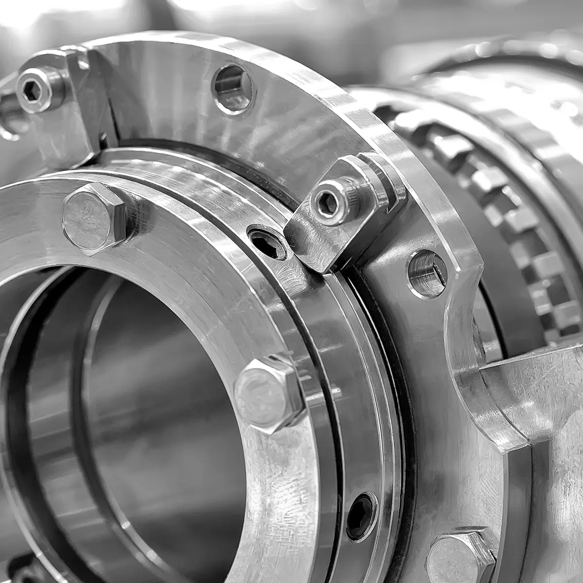 MOLTO GOCCE® Profi-Reinigungslösungen für Industrie und Gewerbe – effektiv, zuverlässig und vielseitig einsetzbar